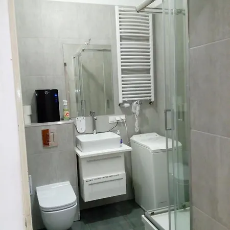 Tulip - 6 Ze Wspolna Lazienka I Kuchnia シュチェチン